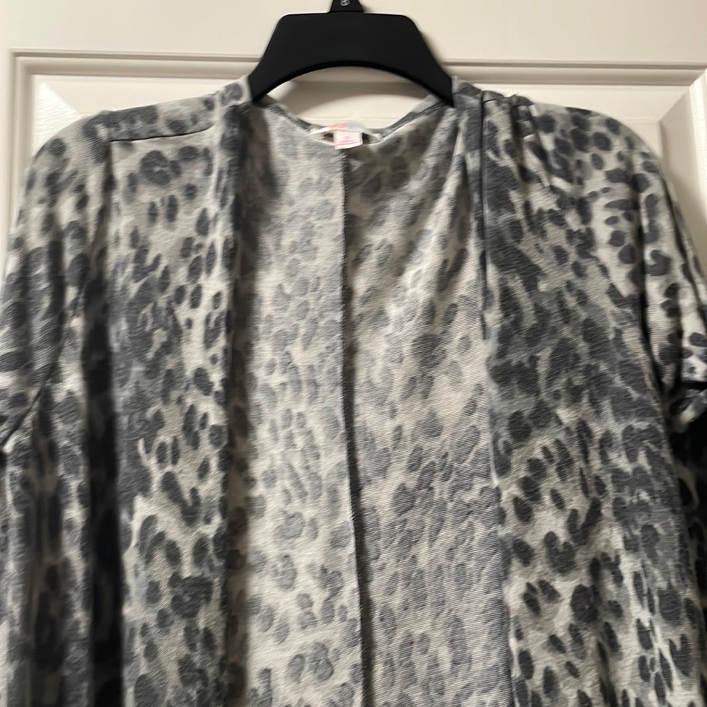 Lularoe grey leopard print light weight long cardigan